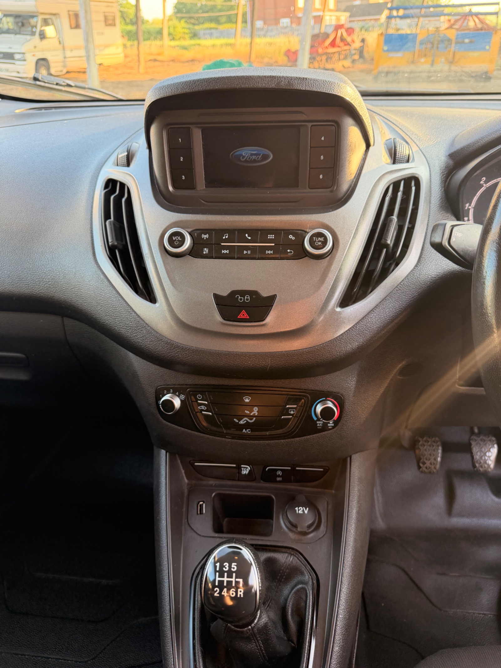 2022 Ford Transit Custom